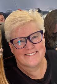 WDNC ladies... I say we tell every single woman we walk past or come in  contact with every day that they are gorgeous and see what kind of an world  wide impact