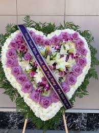 Full service florist serving the fresno area with quality floral gifts and outst anding service. Ms Rainbow Flowers
