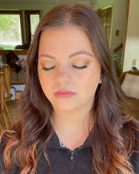 Light glam for the future bride’s...