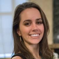 Danielle Hennessey's Instagram, Twitter & Facebook