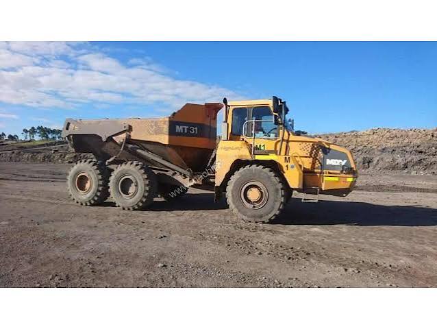 Moxy MT31 Off-Highway Truck