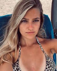 marti lopez (@martilopez15) • Instagram photos and videos