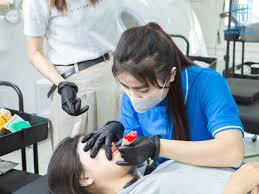 Chi phí học nghề phun xăm thẩm mỹ giá bao nhiêu?