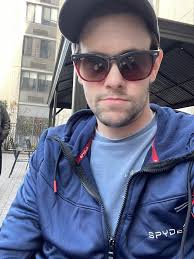 IF SOMEONE FIND IT DIFFICULT TO URINATE, WHAT CAUSES IT, AND ALSO THE  TREATMENT