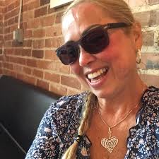 How is healing after knee replacement?