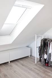 Offener Kleiderschrank Unter Der Dachschragen Ikea Hack Sunnys Offener Kleiderschrank Begehbarer Kleiderschrank Dachschrage Kleiderschrank Fur Dachschrage