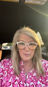 How to Reuse Rachel Berri Clutch