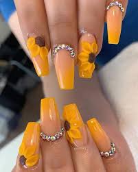 Made from natural resin mainly, nontoxic, healthy ingredients gel polish, low smell. 1001 Ideas For Summer Nail Designs To Try This Season