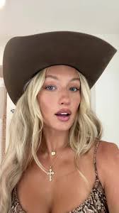 hallecooley (@hallecooley)’s videos with original sound