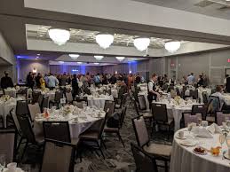 Stay with us and easily walk to the wisconsin capitol and the university of wisconsin. Madison Concourse Hotel Wedding Event Madison Wisconsin