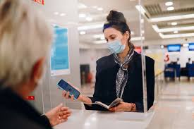 La france décline la proposition. Covid 19 Le Passeport Vaccinal Sera T Il Obligatoire Pour Voyager En Europe Touteleurope Eu