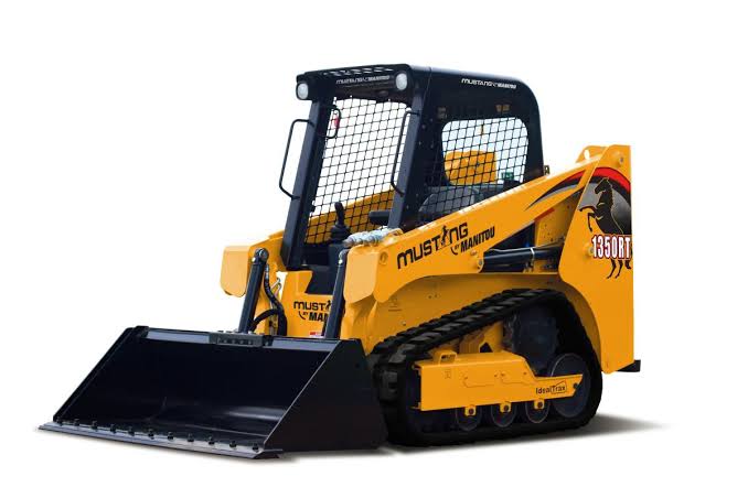 Manitou 1350-RT Compact Track Loader