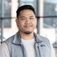 Casey Renaud's Instagram, Twitter & Facebook