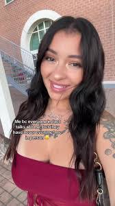 Heather Klem's Instagram, Twitter & Facebook