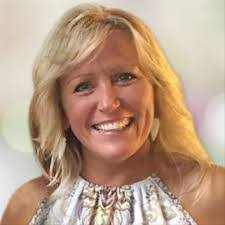 Diane Rowan's Instagram, Twitter & Facebook