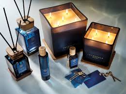 Oltre al loro valore estetico, le candele profumate fornasetti conquistano con il loro perfetto equilibrio olfattivo. Dona Armonia Alla Tua Abitazione Con I Profumi Per L Ambiente Scaini Home More