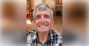 Mark Lahr's Instagram, Twitter & Facebook