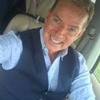 Larry Staples's Instagram, Twitter & Facebook