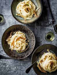 Cauliflower Carbonara With Roasted Leaves And Pine Nuts Recipe Recipes Carbonara Spaghetti Carbonara