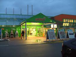 Siemensstraße 20 84453 mühldorf +49 8631 36790. Globus Muhldorf