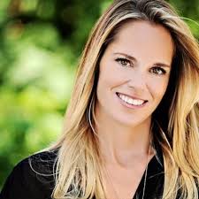 Bobbi Faulkner (@BobbiFaulkner)