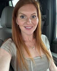 Carolyn Baize's Instagram, Twitter & Facebook