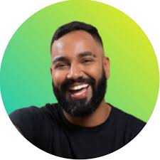 Não sei o que é pior ai, doze anos de casado e essa migalha ou expor isso