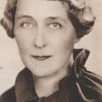 Portrait photo of Edna Woolman Chase Editor Vogue.