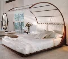 Gaya desain satu ini memang cocok diterapkan di hunian yang memiliki ukuran cukup sempit. Desain Tempat Tidur Besi Bengkel Las Listrik Bekasi 083872252188