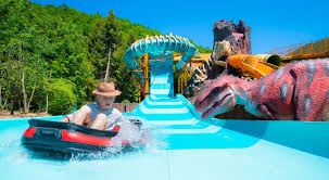 Avec un abonnement funcard plopsa, vous profitez d'un accès illimité pendant un an à 6 parcs plopsa, une réduction de 50% à plopsaqua de panne et auprès de plus que 70 zoos et parcs partenaires, 10% de réduction les boutiques plopsa et bien plus encore! Plopsaqua Hannuit Prix