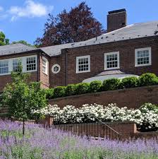 Maybe you would like to learn more about one of these? 9 Roses That Landscape Designers Love