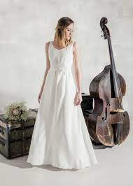 Maybe you would like to learn more about one of these? Brautmode Kollektion Brautkleider 2016 Modell Adele