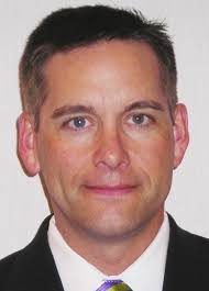 Butler seeks to help caucus with $$, joins gun group