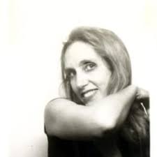 Amazon.com.au: Elizabeth Barton: books, biography, latest update