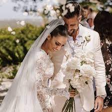 We suggest trimming the stems every couple days. The Gorgeous Snezanawood Samjameswood Looking All Loved Up With Our Classic Long Stemmed Rose Wedding Bouquet White Wedding Bouquets Bridal Bouquet Flowers