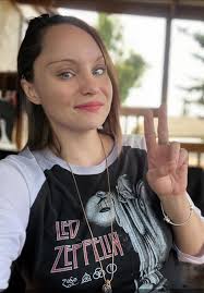 Downton Abbey fans show love