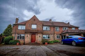 Lifetime of Eric Morecambe's never-before-seen personal treasures going up  for auction