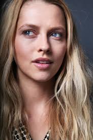 Palmer is like a placebo intended to temporarily make you feel better about the world, lying to you that every bad guy is a good guy. Teresa Palmer In 2021 Teresa Palmer Teresa Mary Palmer Teresa Palmer Kristen Stewart