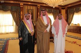 عام نائب أمير منطقة المدينة المنورة يستقبل مدير الأحوال المدنية بالمنطقة وكالة الأنباء السعودية