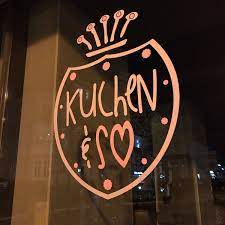 Restlichen teig drum herum gießen. Kuchen So Giessen Hessen