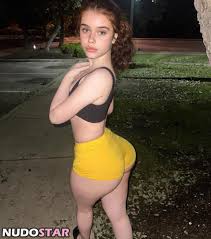 Oliana Mikaela  mikaelaoliana  olianaxo Nude Leaks Photo 2 - NudoStar