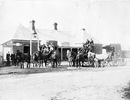 1905 Travellers Outside The Squatters Arms Later Lang S Hotel The General Store In The Hotel Was The Coach Booking Offi Australia History Travel Australia