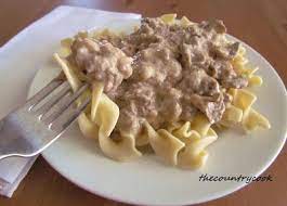 Beef stroganoff is the perfect comfort food! Ground Beef Stroganof Recipes Food Beef Stroganoff Easy