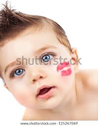 Ways to apply a lipstick mark to the cheek? : r/MakeupAddiction