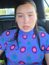 Caroline Dechant's Instagram, Twitter & Facebook