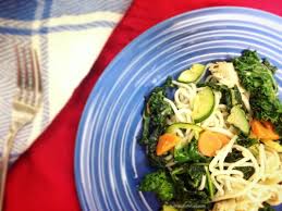 Jump to video · jump to recipe. Recipe Diabetes Friendly Garlic Chicken And Veggie Pasta Michelle Jaelin Media Dietitian Hamilton Canada