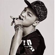 On 16 june, they participated in yg family's cover project of taeyang's eyes, nose, lips. Taeyang Photo Gallery íƒœì–' Hancinema