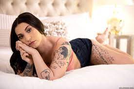 Zanna Blue - Bio, Life, Pics & Facts | The Lord Of Porn Stars
