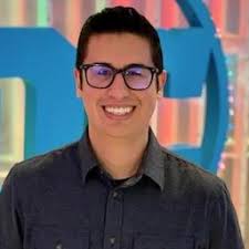 Eric Chaidez's Instagram, Twitter & Facebook