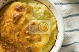 Souffle Di Uova E Formaggio Fatto In Casa Manifesti Da Muro Poster Giallo Bianco Vegetariano Myloview It